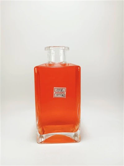 Chai thủy tinh rượu 1000ml vuông